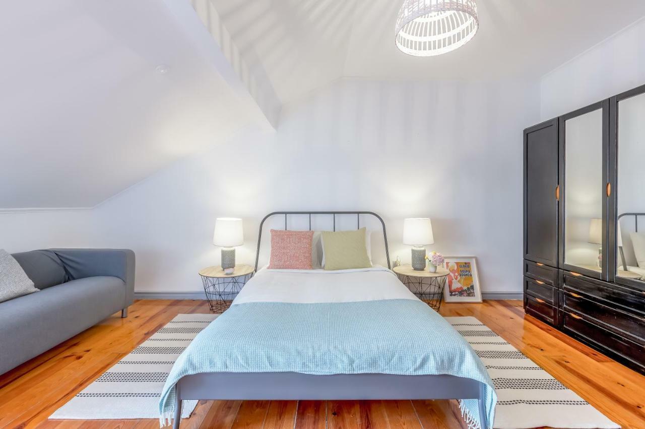 Bright & Spacious Alfama Apartment, By Timecooler ลิสบอน ภายนอก รูปภาพ